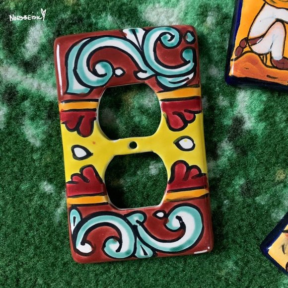 🚫SOLD•Ⓜ️🚫 Handmade Mexican Tile Outlet Cover - Picture 2 of 6